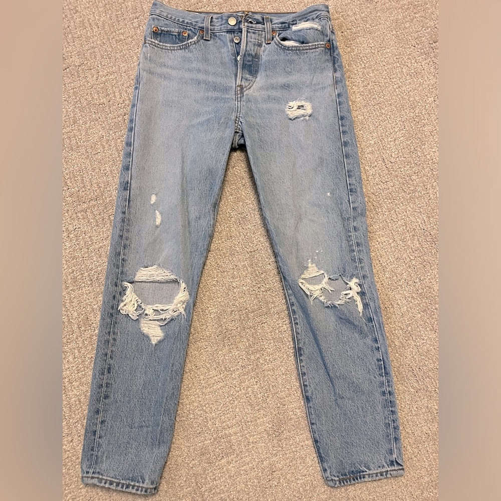 Levi’s ripped wedgie jeans